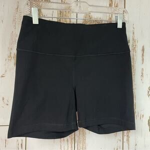 Yogaliscious Lux, Black Shorts. Size Large. 4.5" Inseam. Excellent condition!